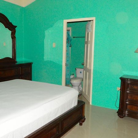 Josan'S Haven Vila Ocho Rios Exterior foto